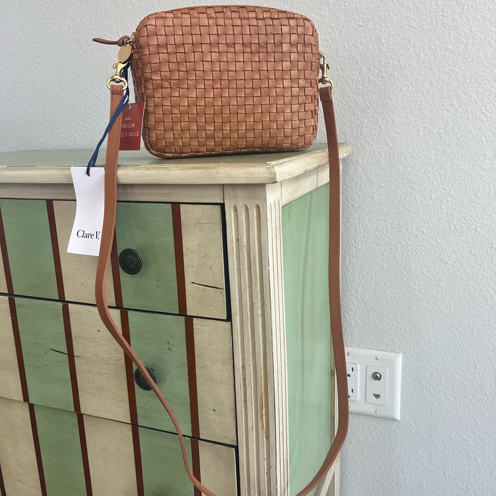 NWT Clare V woven Midi Crossbody Natural